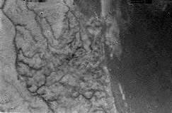 Titan, vu par Huygens. Source : ESA/NASA/University of Arizona